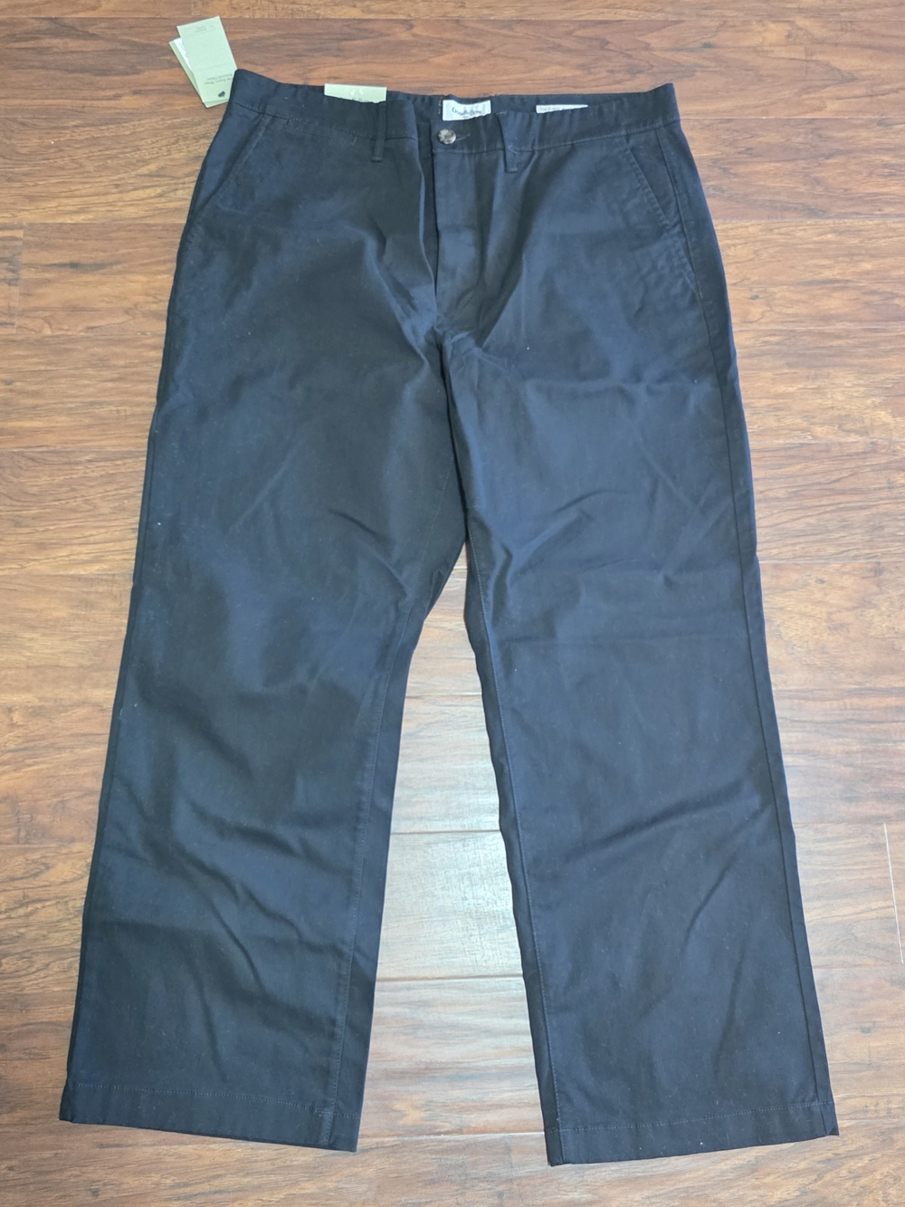 Goodfellow & Co Men’s Black Chino Pants, Relaxed Fit, Straight Leg, Size 36×30.
